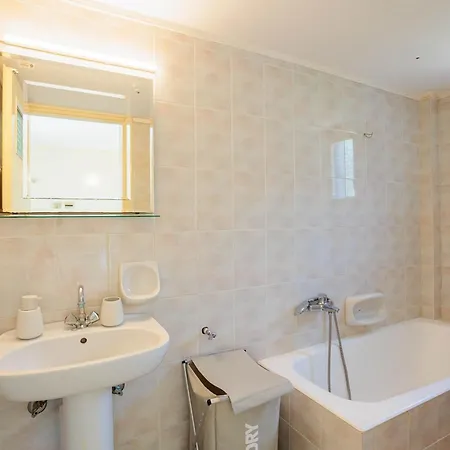 Modern Seaview Nest With Pool & Panoramic Views * Верга-Каламата
