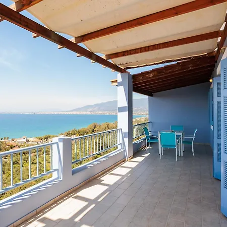 Modern Seaview Nest With Pool & Panoramic Views *