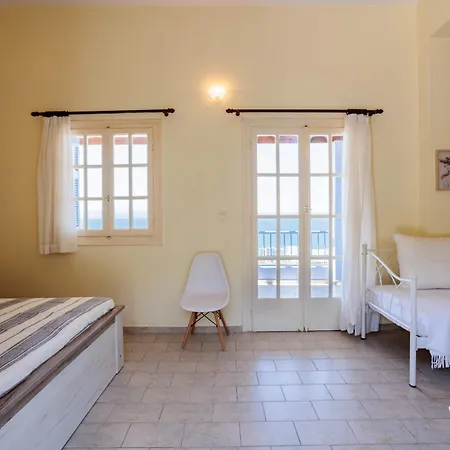 Modern Seaview Nest With Pool & Panoramic Views 公寓